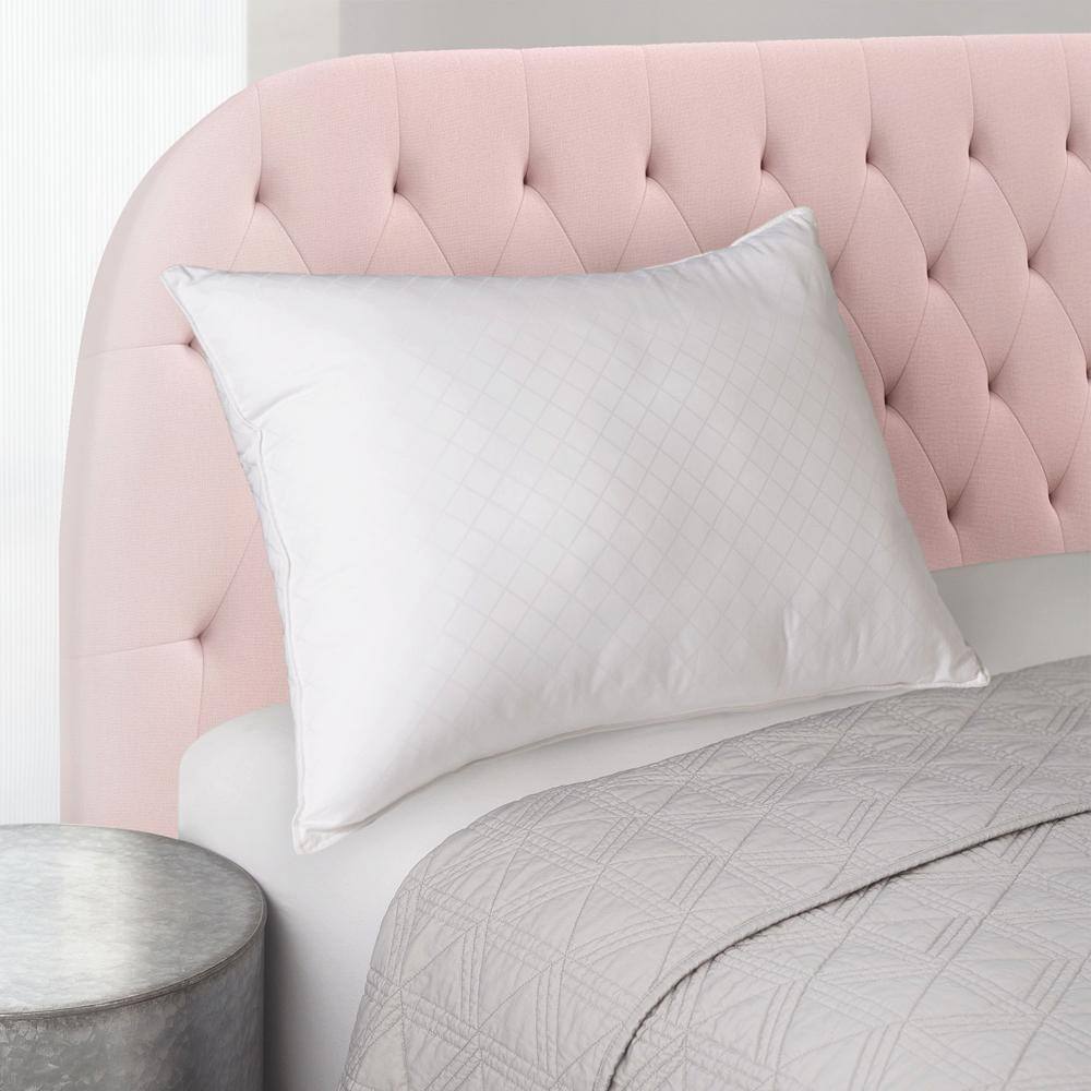 CosmoLiving by Cosmopolitan Diamond Luxe Bounce Back Down-Alternative King Pillow